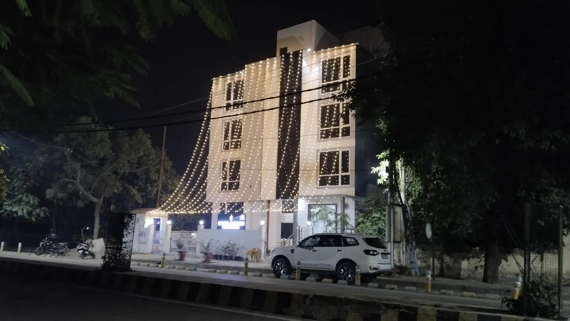 Hotel Marine Varanasi