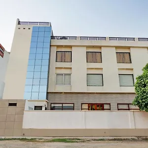 3* Hotel Treebo Little Budhha